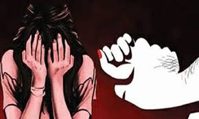 স্ত্রীর খুনিকে টাকা না দিয়ে যে সুযোগ দিলেন স্বামী!