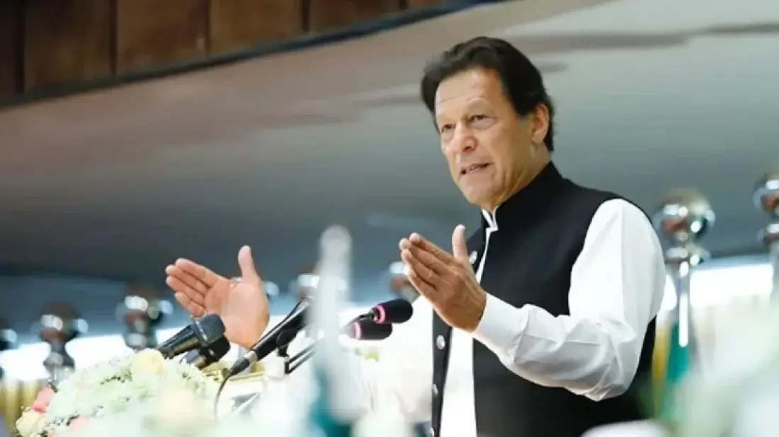 প্রধানমন্ত্রী নির্বাচনের অধিবেশন বয়কট করলো ইমরানের দল