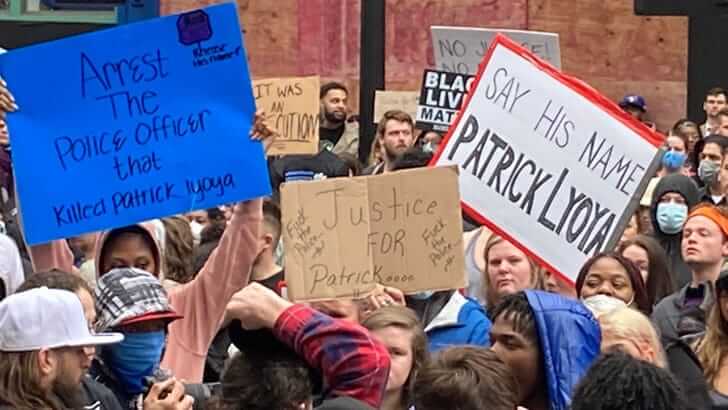 যুক্তরাষ্ট্রে ফের পুলিশের গুলিতে কৃষ্ণাঙ্গ যুবকের মৃত্যু