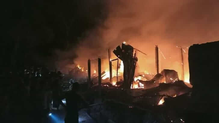 শায়েস্তাগঞ্জে অগ্নিকাণ্ড, ৮ ঘর পুড়ে ছাই