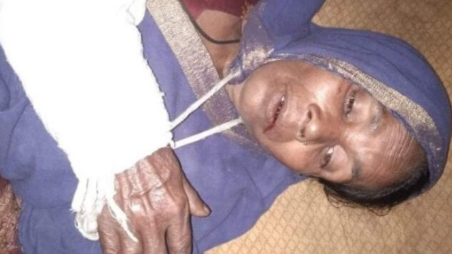 নবীগঞ্জে সন্তানের সামনে মায়ের হাত ভেঙ্গে দিয়েছে একদল সন্ত্রাসী