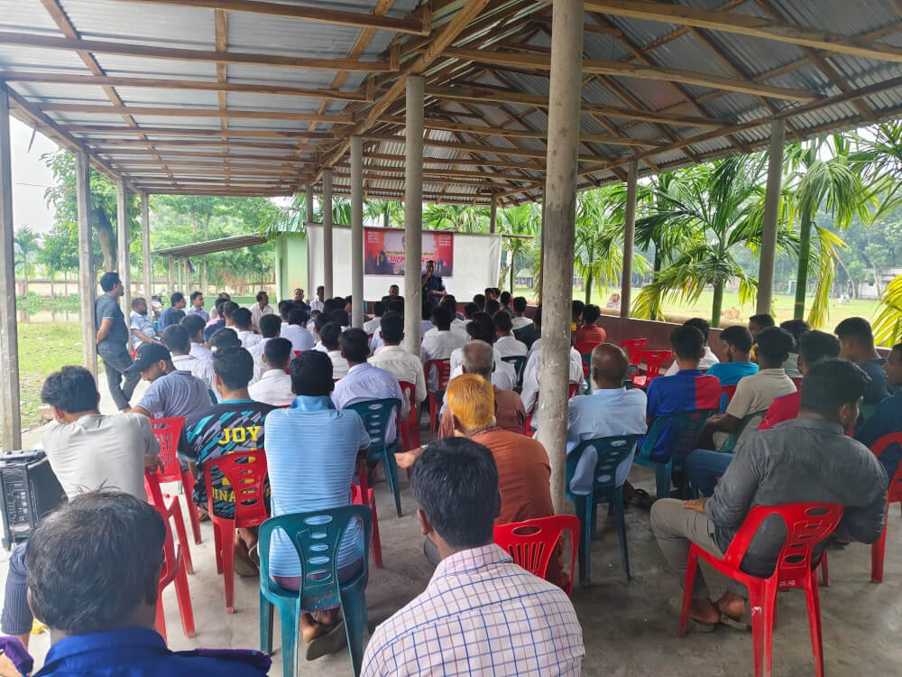 তেতুলিয়ায় চেয়ারম্যান স্মৃতি ফুটবল টুর্নামেন্ট, বালক সম্পন্ন করার লক্ষ্যে প্রস্তুতিমুলক সভা পঞ্চগড় জেলা প্রতিনিধি খাদেমুল ইসলাম