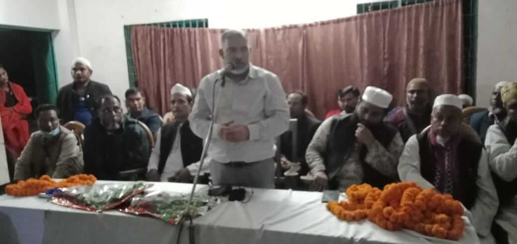 বছরের প্রথম দিন শিক্ষার্থীদের হাতে নতুন বই পৌঁছে দেওয়া নজিরবিহীন ঘটনা- কুলাউড়ায়