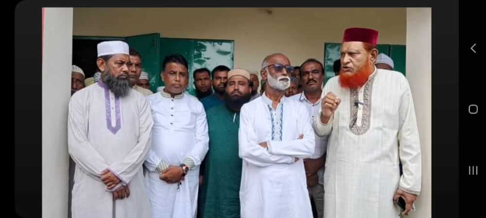 কুলাউড়ায় অধ্যক্ষের উপর হামলাকারীর দৃষ্টান্তমূলক শাস্তির দাবিতে প্রতিবাদ সভা