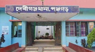 দেবীগঞ্জে উপজেলায় সড়কে দুই কিশোর ট্রাকচাপায় মর্মান্তিক মৃত্যু