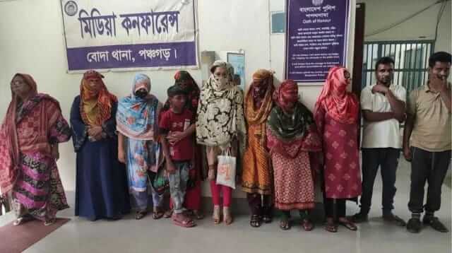সীমান্তে পুশইন করা নারী-শিশুসহ ১১ জন পঞ্চগড়ে আটক