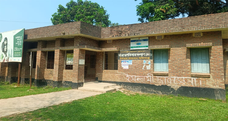 বাহুবল তিতারকোনা স্বাস্হ্য ও পরিবার কল্যাণ কেন্দ্রের বেহাল দশা