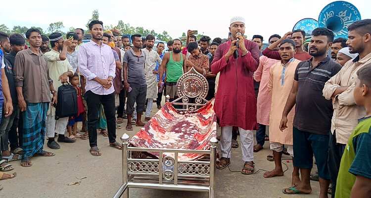 হবিগঞ্জে পরিকল্পিতভাবে হত্যার অভিযোগে মহাসড়কে বিক্ষোভ