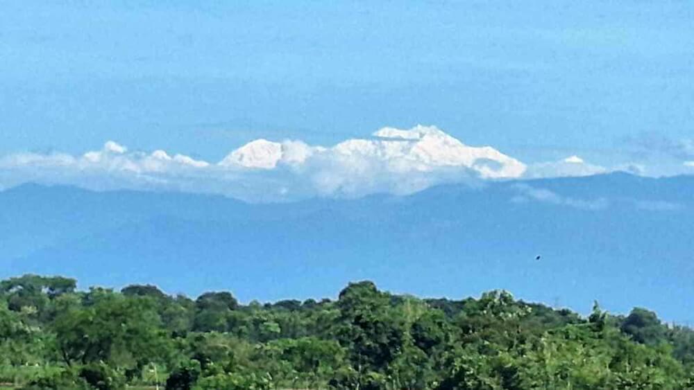 তেতুলিয়ায় আবারও দেখা মিললো কাঞ্চনজঙ্ঘা