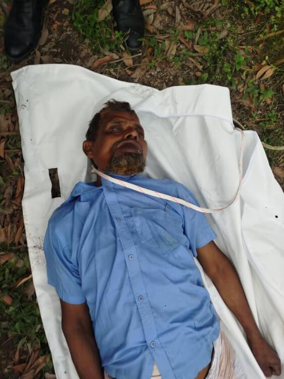 আটোয়ারী লেচু গাছ থেকে ঝুলন্ত অজ্ঞাত মরদেহ উদ্ধার করেছে পুলিশ