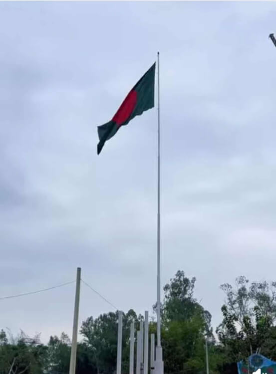 নানান আয়োজনে বাংলাবান্ধা দেশের সর্বোচ্চ১১৭ ফুট ফ্লাগস্ট্যান্ড শুভ উদ্ধোধন