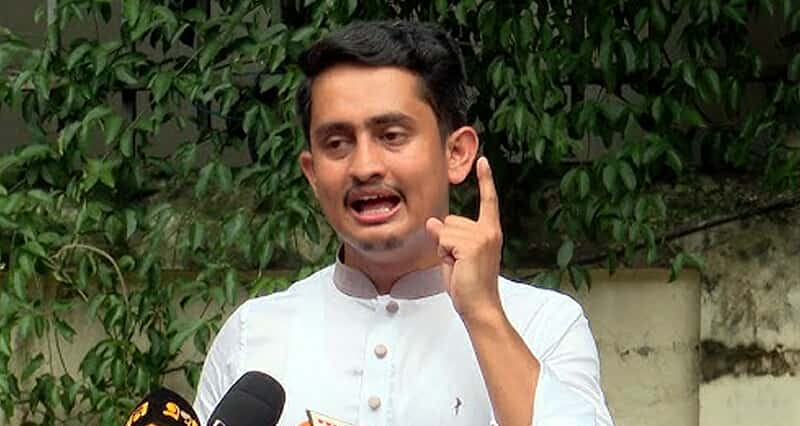 ইউএনও (ইউএনও ) অফিস থেকে সাধারণ মানুষের সরকারি সুবিধা বিএনপি নেতারা নিজের ইচ্ছামত ভাগ-বাটোয়ারা করে নিচ্ছে