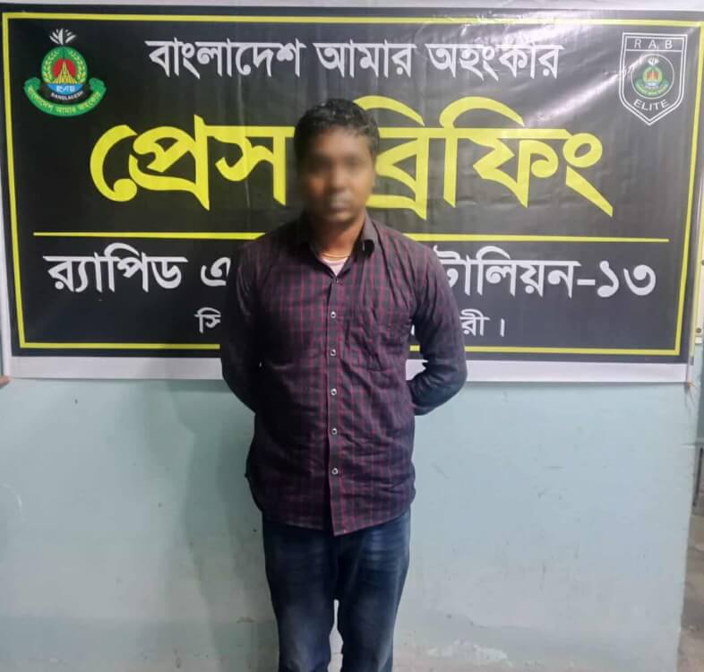 পঞ্চগড়ে দেবীগঞ্জ ৮৭ লাখ টাকা মূল্যের কষ্টিপাথরের মূর্তি উদ্ধার আটক-১