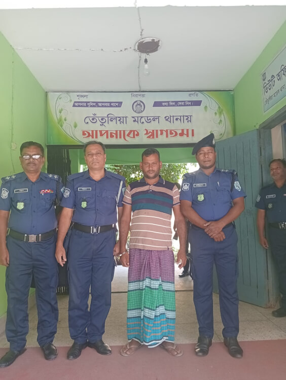 তেতুলিয়ায় ২ টি চোরাই গরু উদ্ধারসহ একজনকে আটক  করেছে পুলিশ