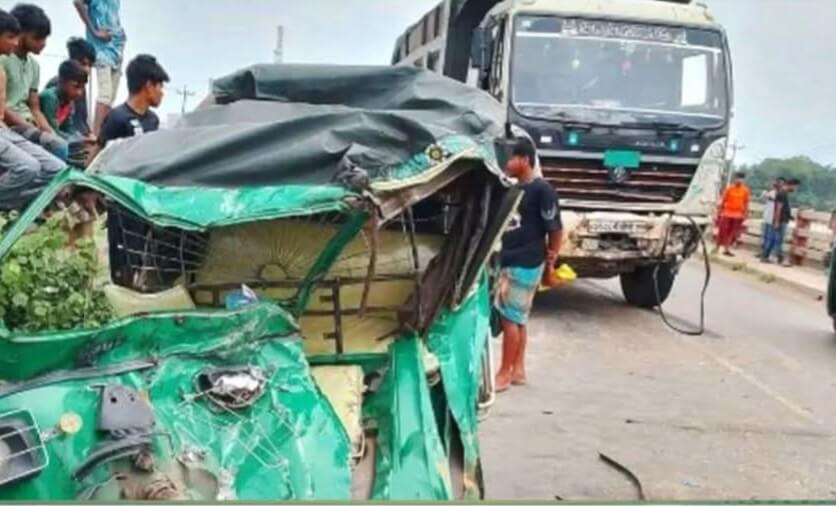হবিগঞ্জে  ট্রাক-সিএনজির ধাক্কায় ঝরল দুই প্রাণ
