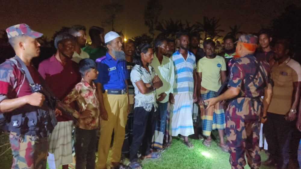 পুশইন ও অবৈধ অনুপ্রবেশ ঠেকাতে   সীমান্তে  বিশেষ সর্বোচ্চ সতর্কতায় বিজিবি
