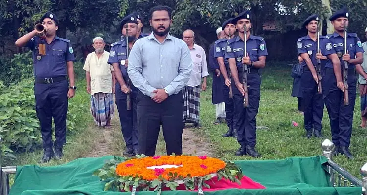 নবীগঞ্জে রাষ্ট্রীয় মর্যাদায় বীর মুক্তিযোদ্ধা বশির মিয়ার -দাফন সম্পন্ন